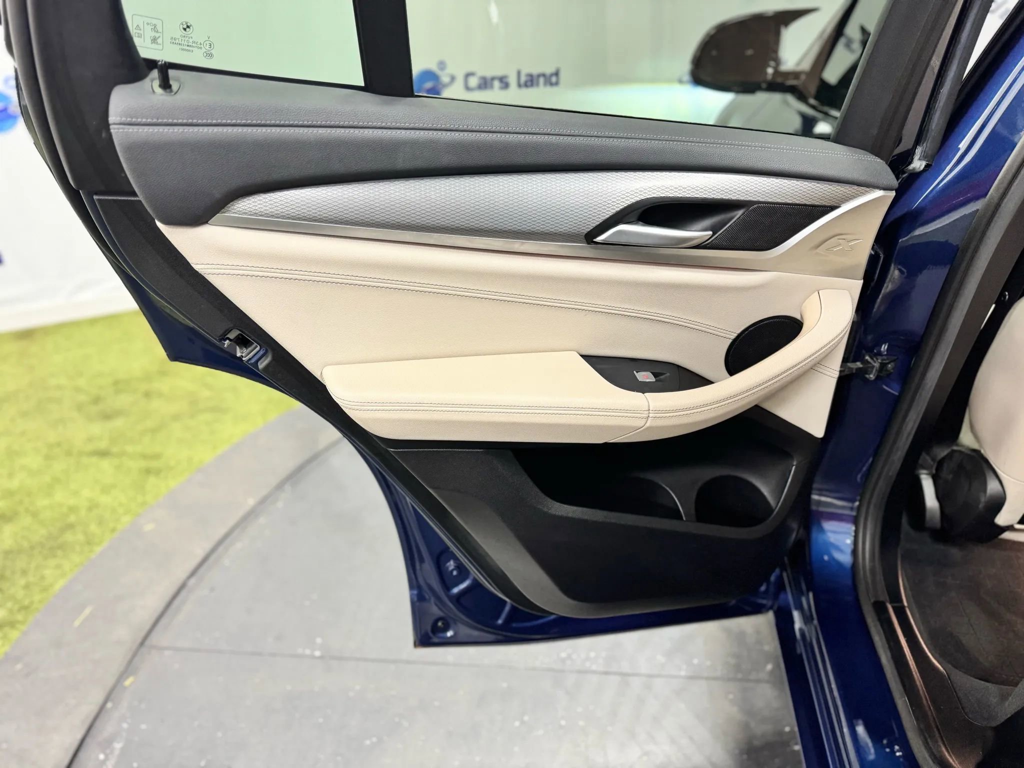 Used 2021 BMW X3 sDrive30i w/ M Sport Package image 17