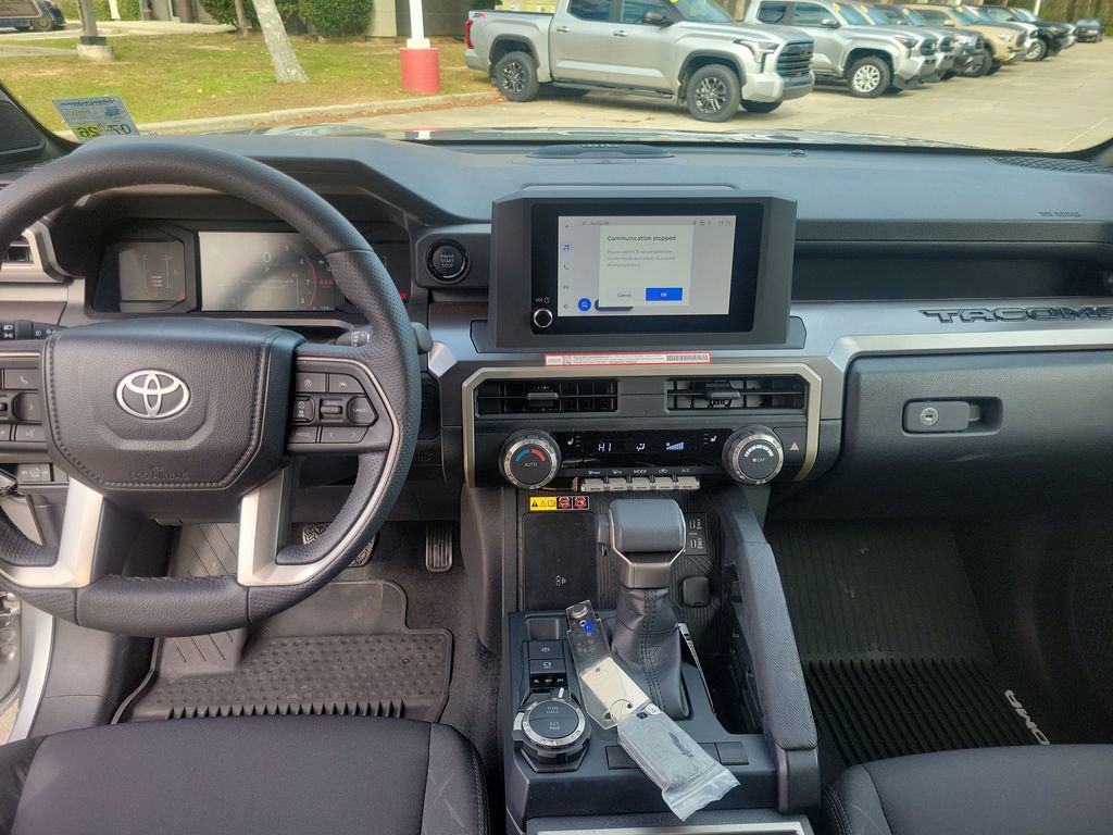 Certified 2025 Toyota Tacoma SR5 image 17