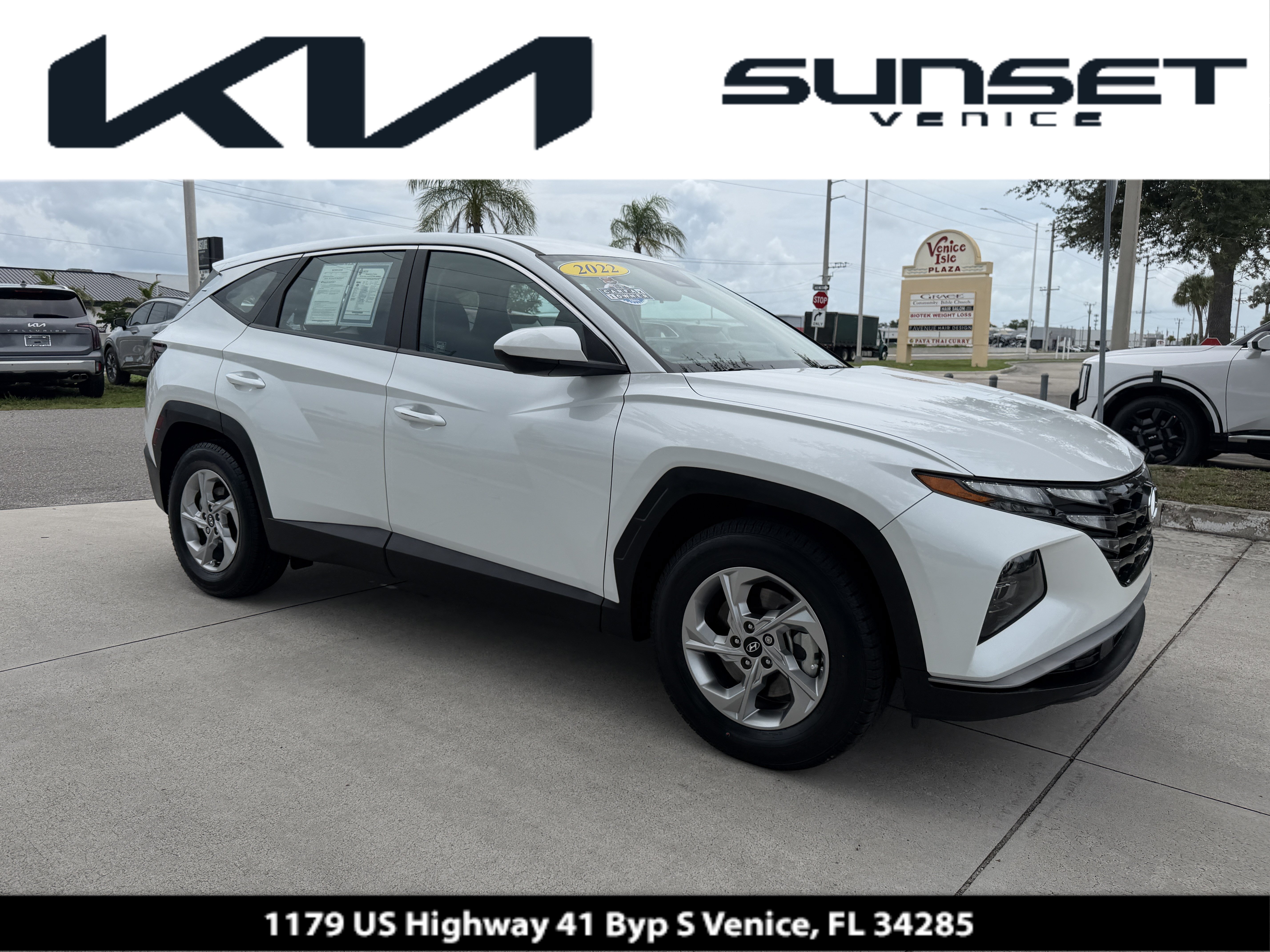 Used 2022 Hyundai Tucson SE FWD image 1
