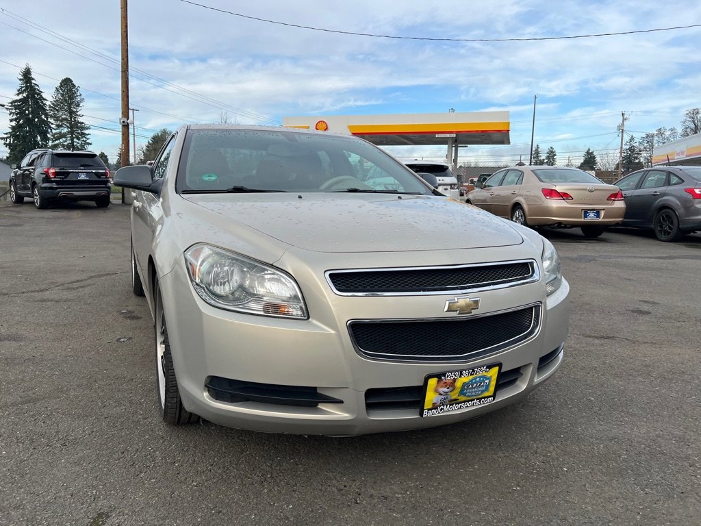 Used 2011 Chevrolet Malibu LS image 18