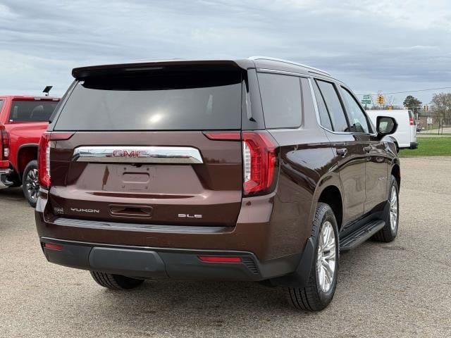 Used 2022 GMC Yukon SLE w/ Gmc Pro Safety Plus Package AWD/4WD image 5