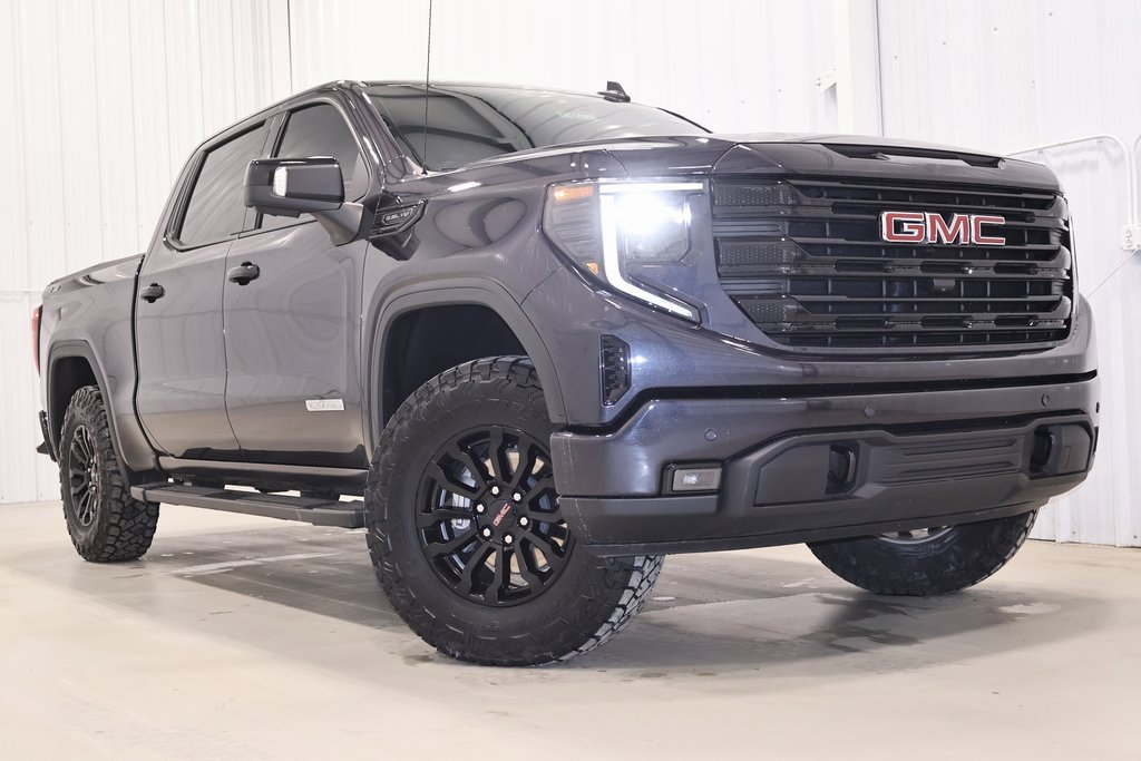 Used 2025 GMC Sierra 1500 Elevation w/ Elevation Premium Package image 42