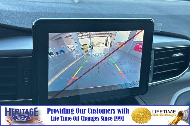 New 2024 Ford Explorer XLT w/ Equipment Group 202A image 17