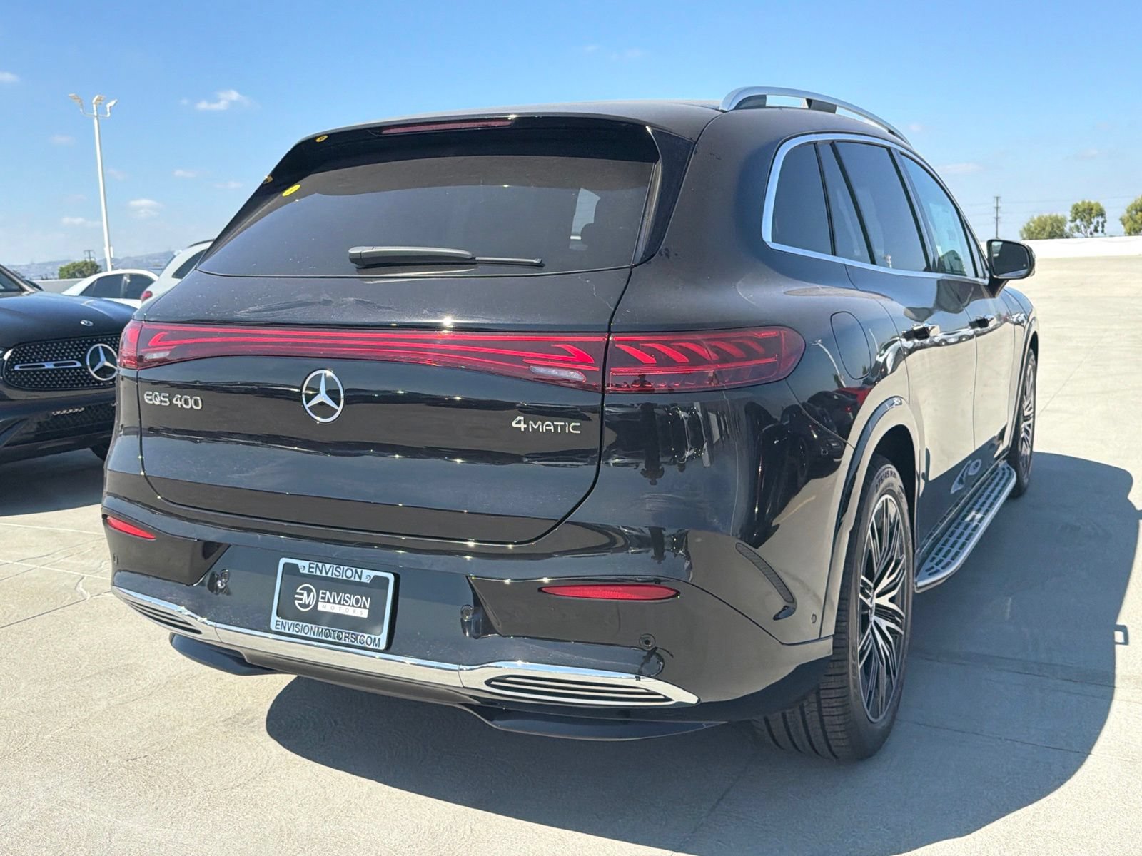 New 2027 Mercedes-Benz EQS 400 4MATIC SUV image 10