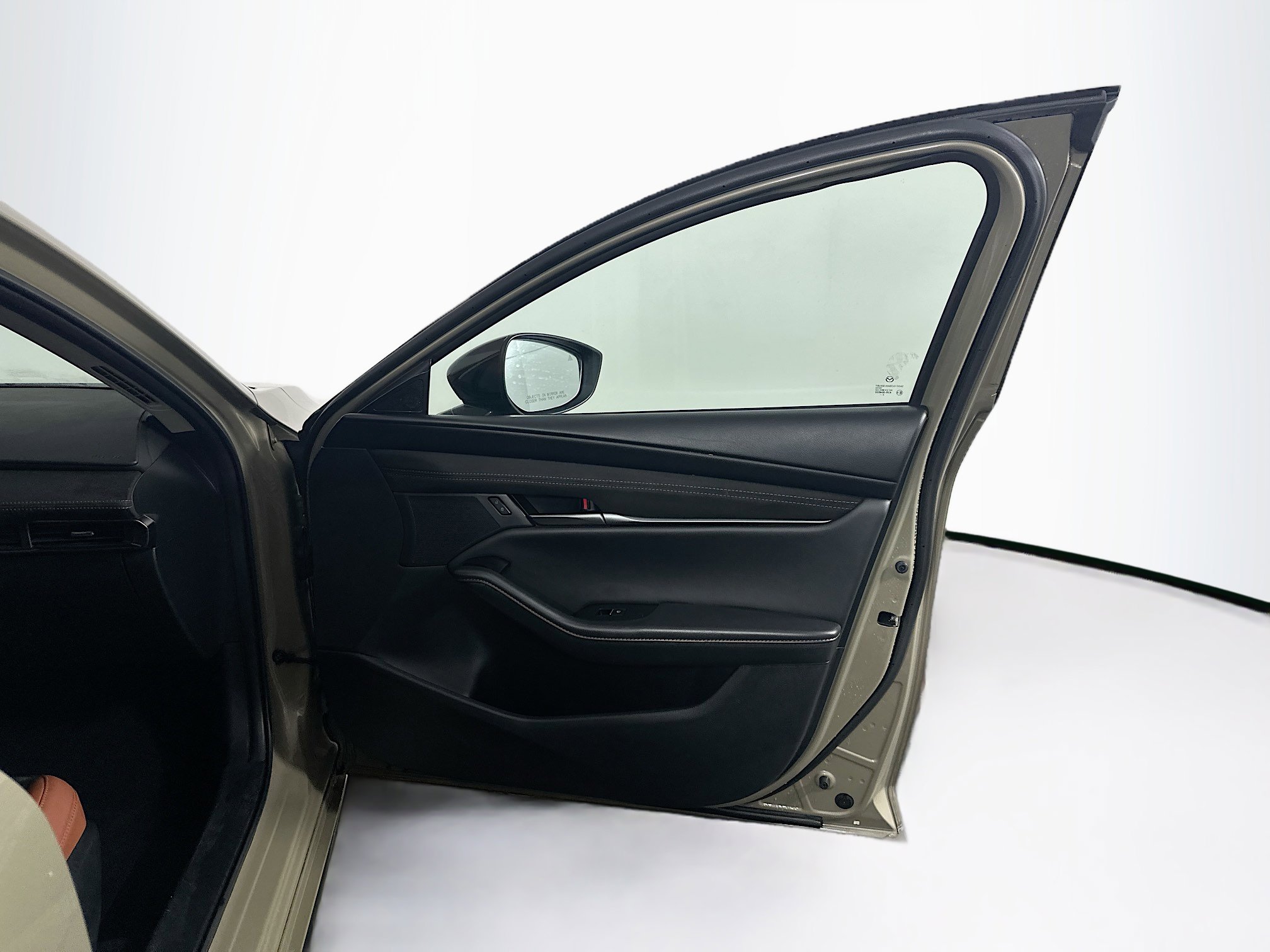 Used 2024 MAZDA MAZDA3 s image 31