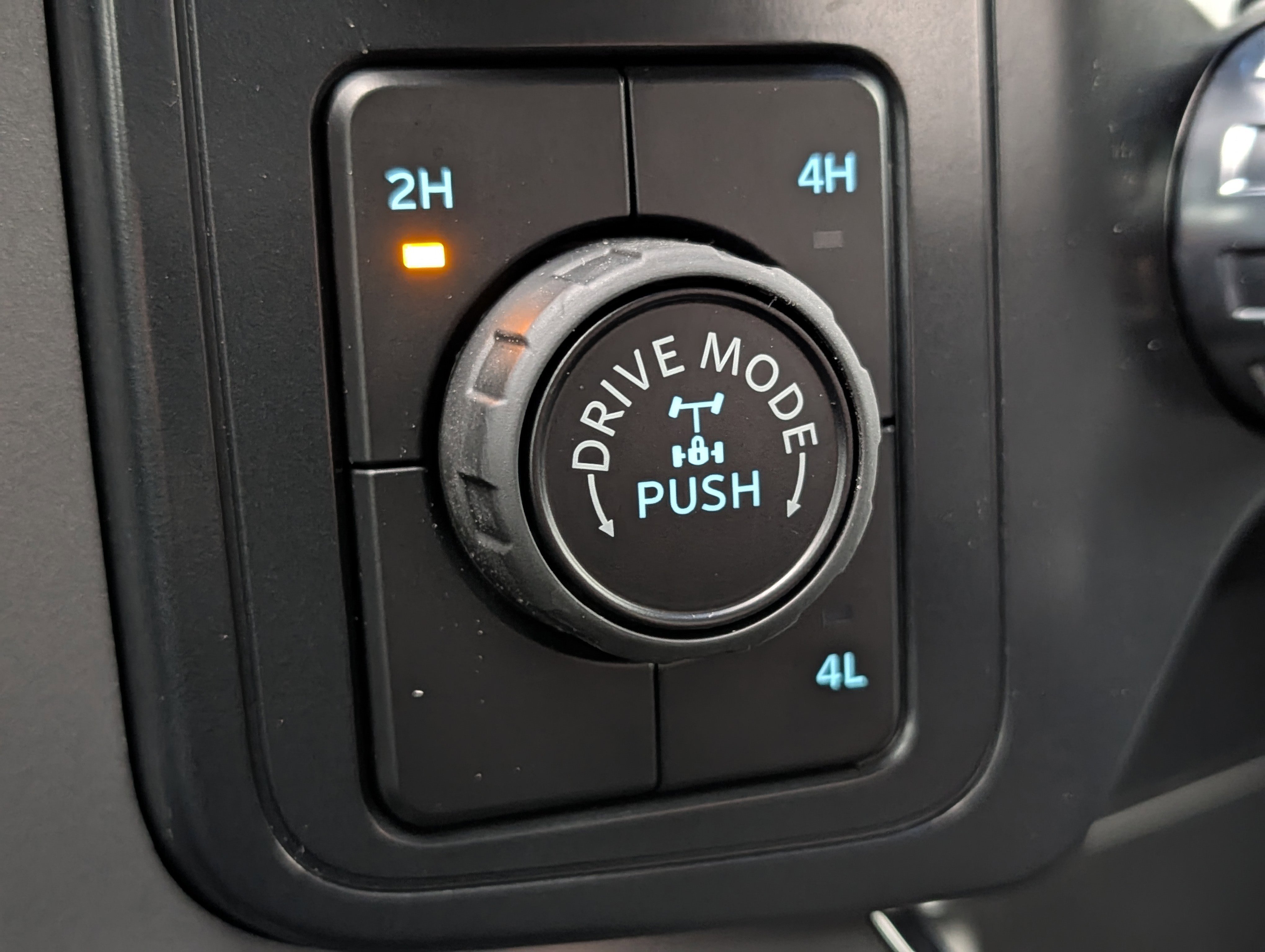 New 2026 Ford F150 XLT w/ Equipment Group 302A MID image 53