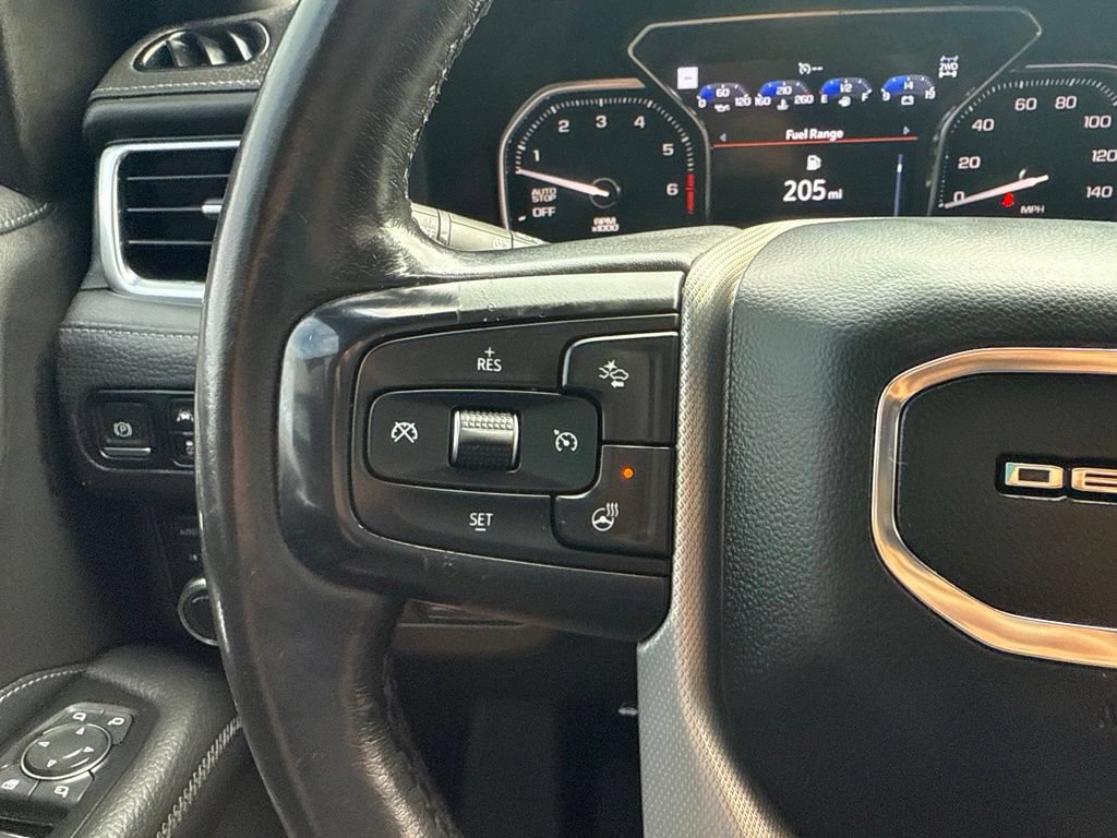 Used 2021 GMC Yukon XL Denali w/ Denali Premium Package AWD/4WD image 21
