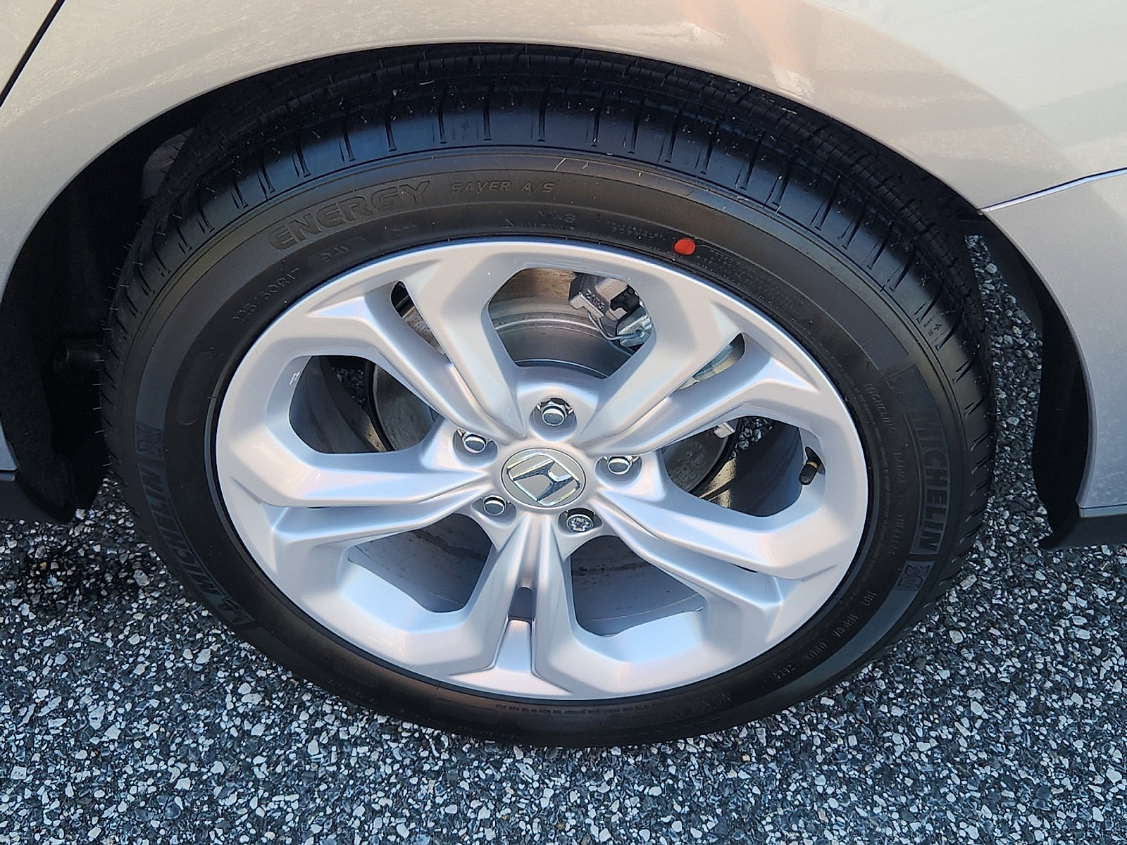 New 2025 Honda Accord LX image 5