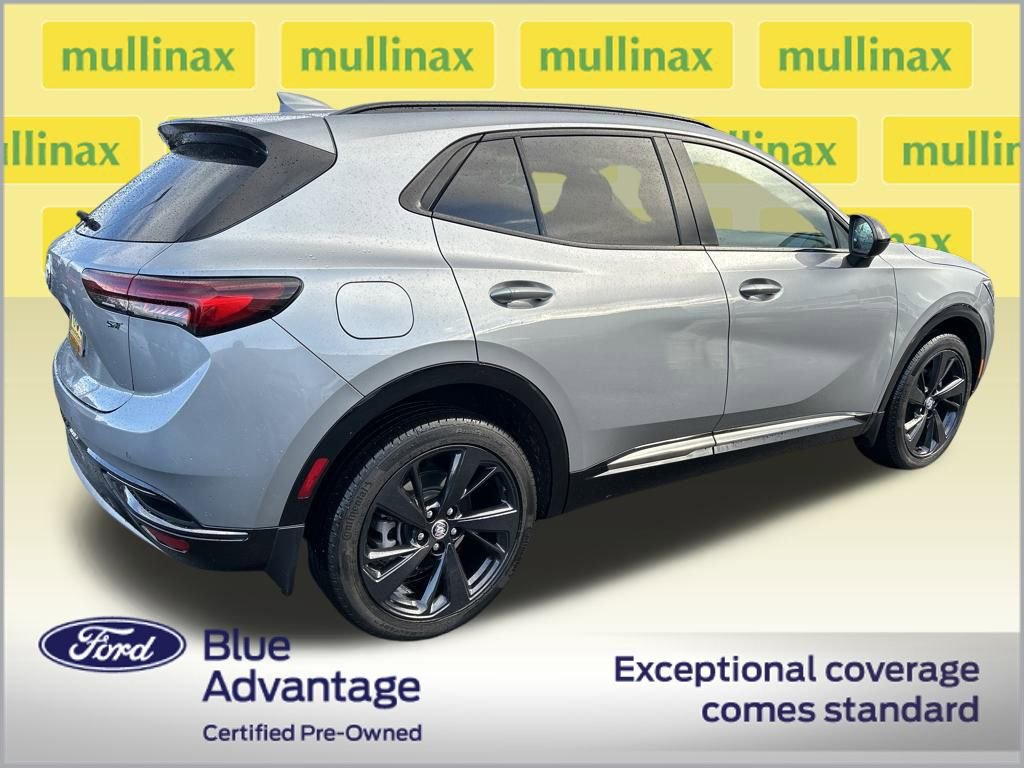 Used 2023 Buick Envision Essence w/ Sport Touring Package image 3