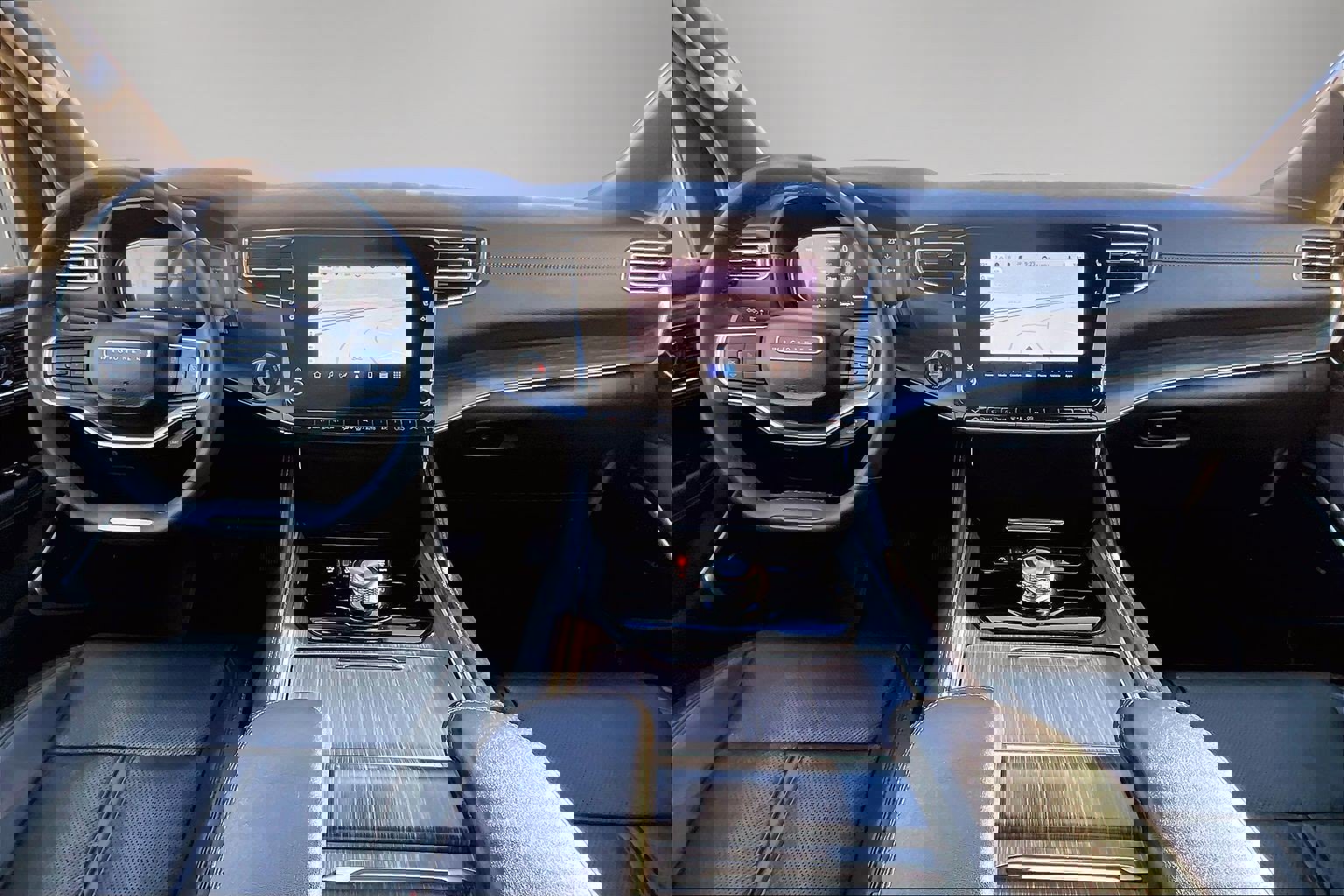 Used 2024 Jeep Wagoneer L Series II image 7