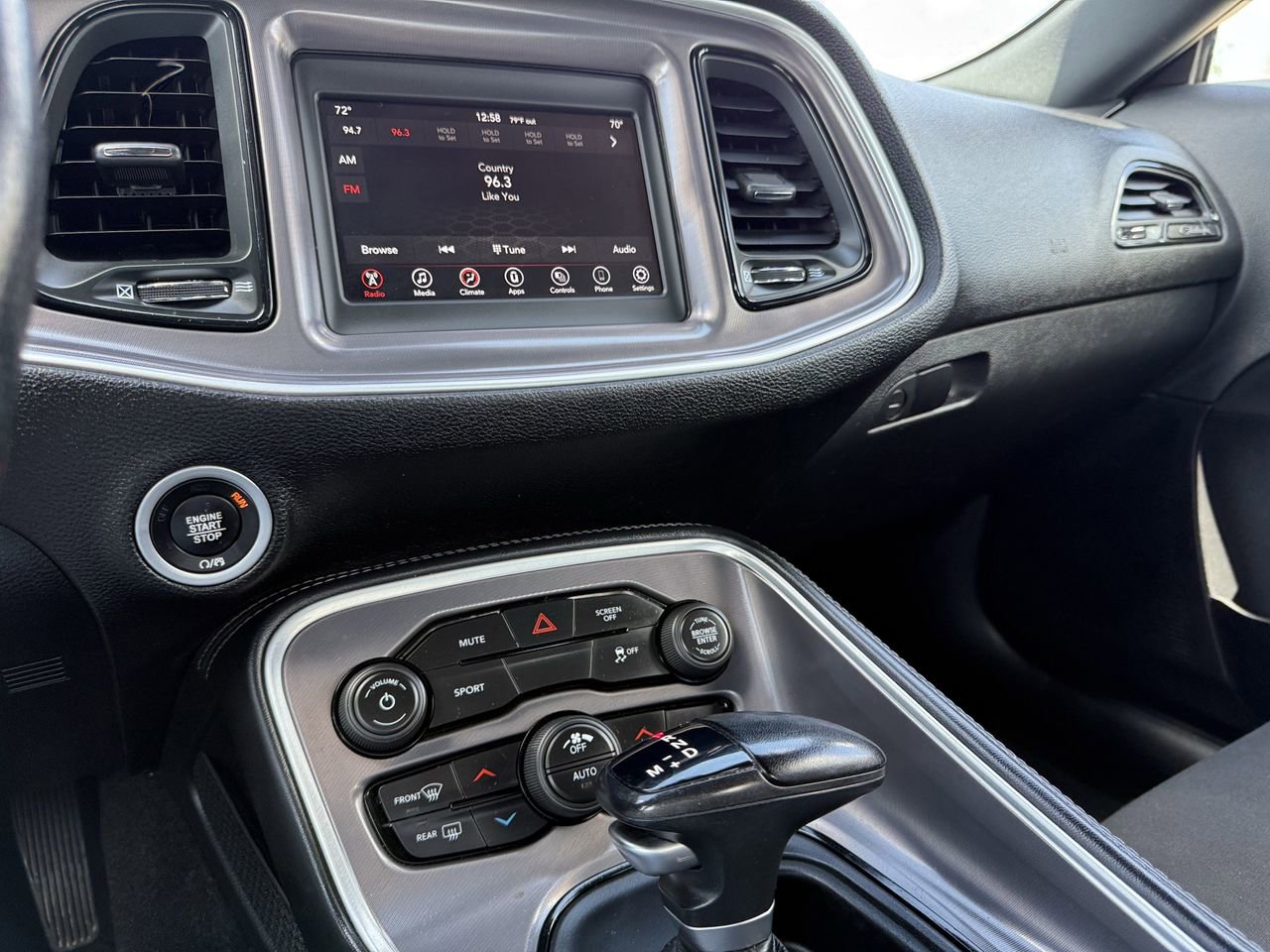 Used 2021 Dodge Challenger SXT w/ Blacktop Package image 15