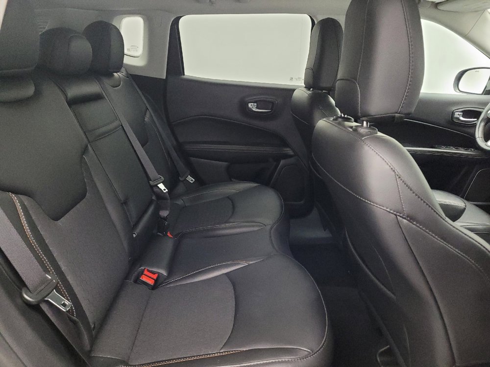 Used 2019 Jeep Compass Latitude image 19