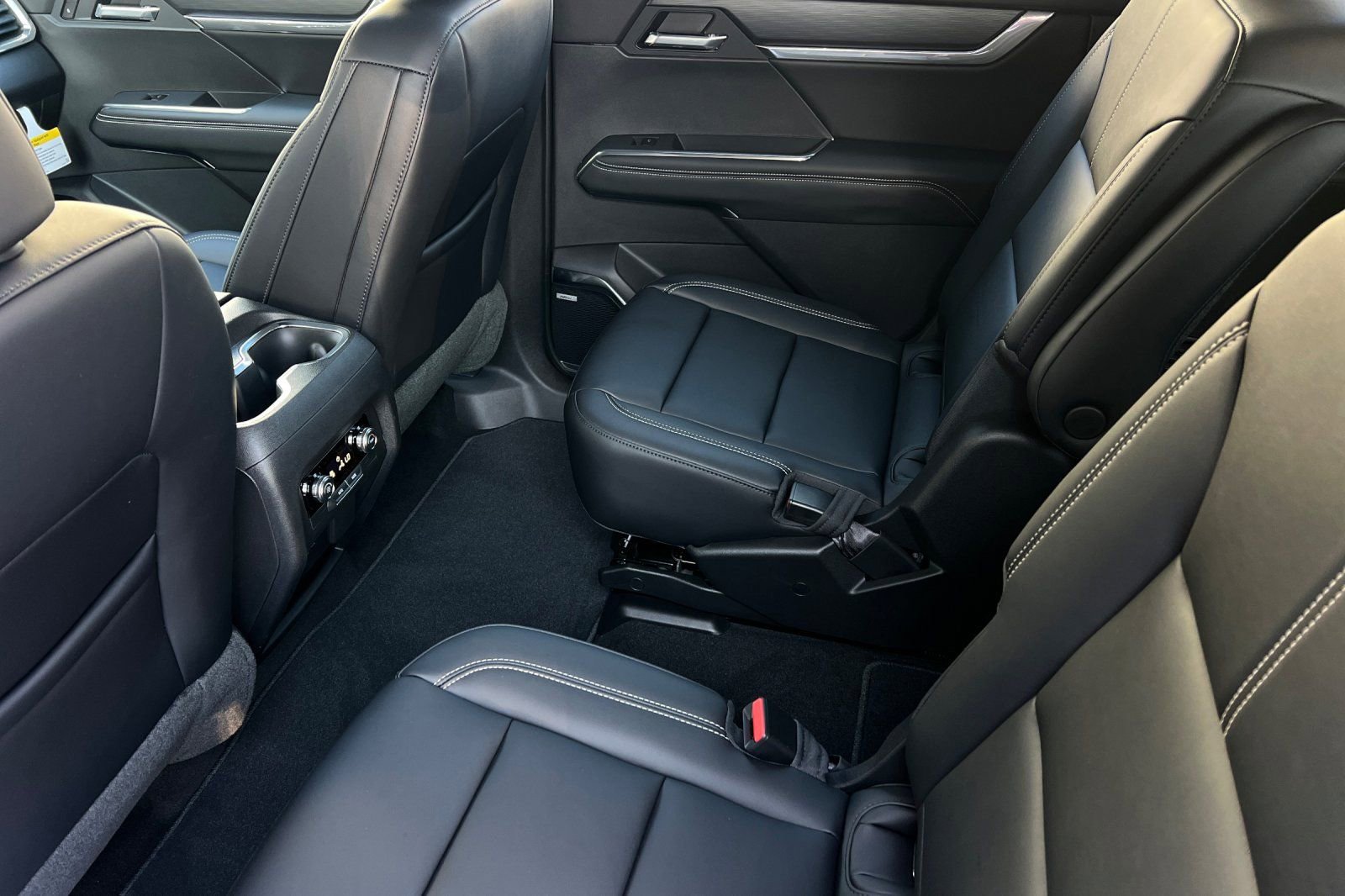 New 2026 GMC Acadia Elevation w/ Elevation Premium Package image 10