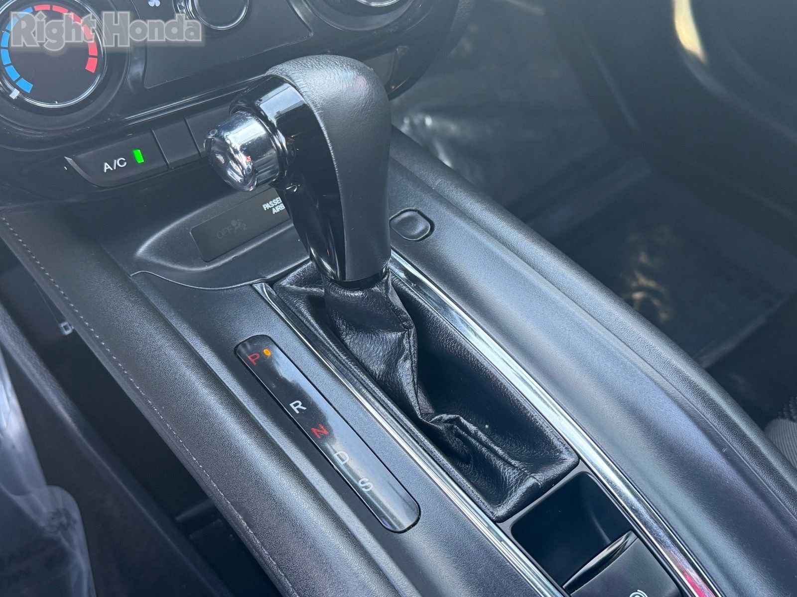 Used 2022 Honda HR-V Sport image 24