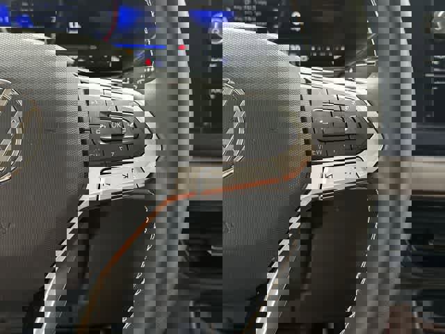 Certified 2023 Volkswagen Taos SE w/ Panoramic Sunroof Package image 10