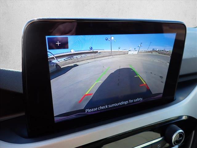 Used 2021 Ford Escape SE image 16