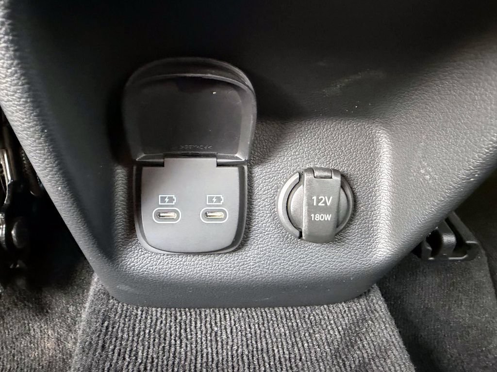 Certified 2026 Genesis GV80 2.5T AWD/4WD image 14