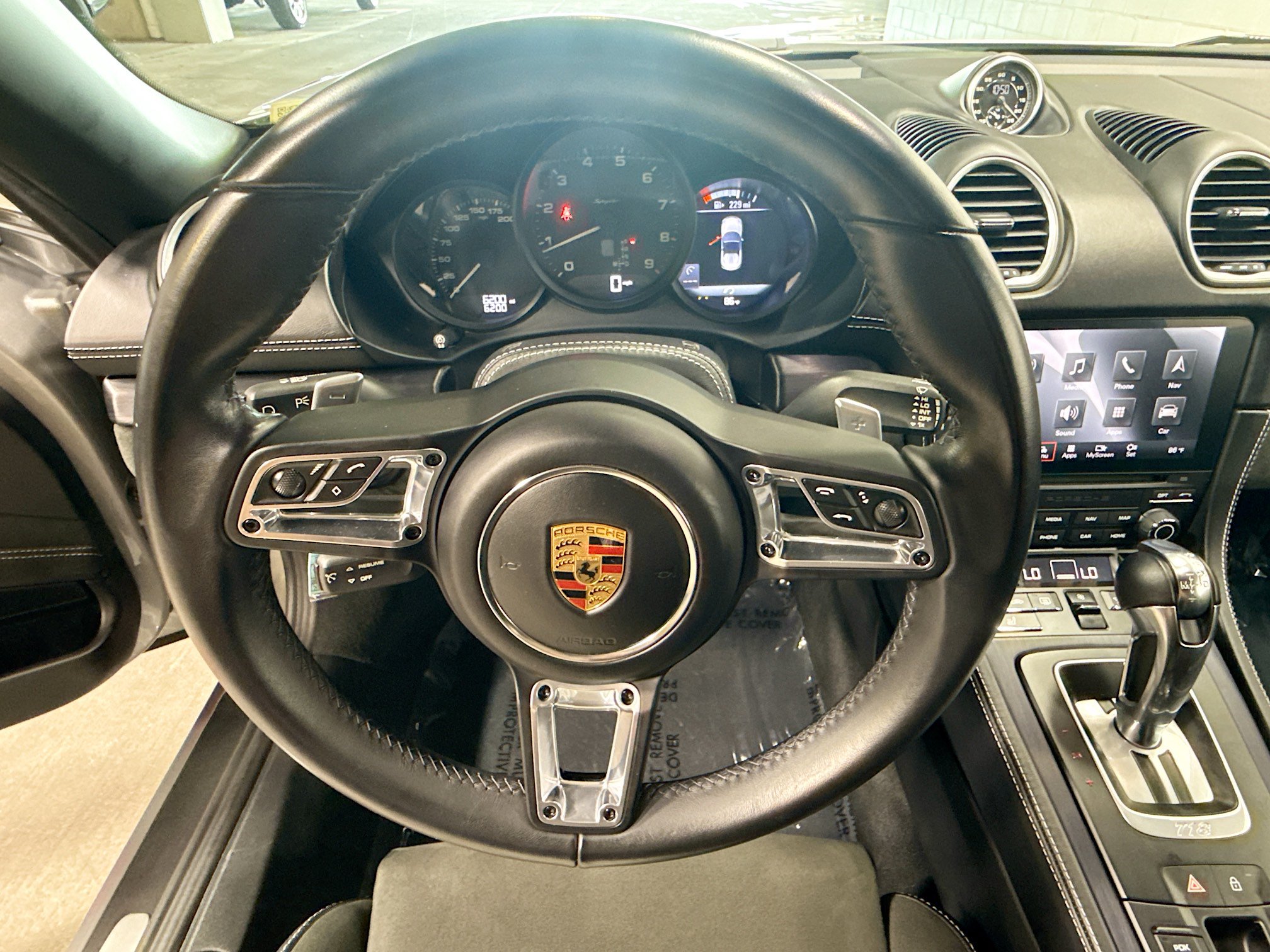 Certified 2022 Porsche 718 Boxster Spyder RWD image 34