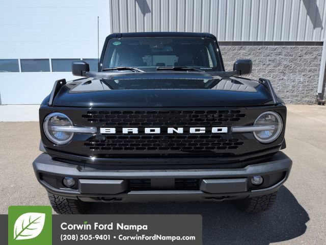 New 2026 Ford Bronco Outer Banks w/ Black Appearance Package AWD/4WD image 8