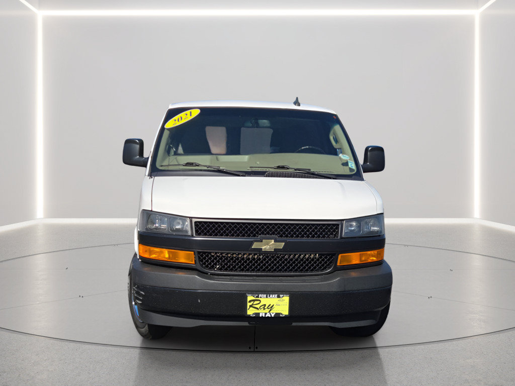 Used 2021 Chevrolet Express 2500 w/ Safety Package RWD image 2