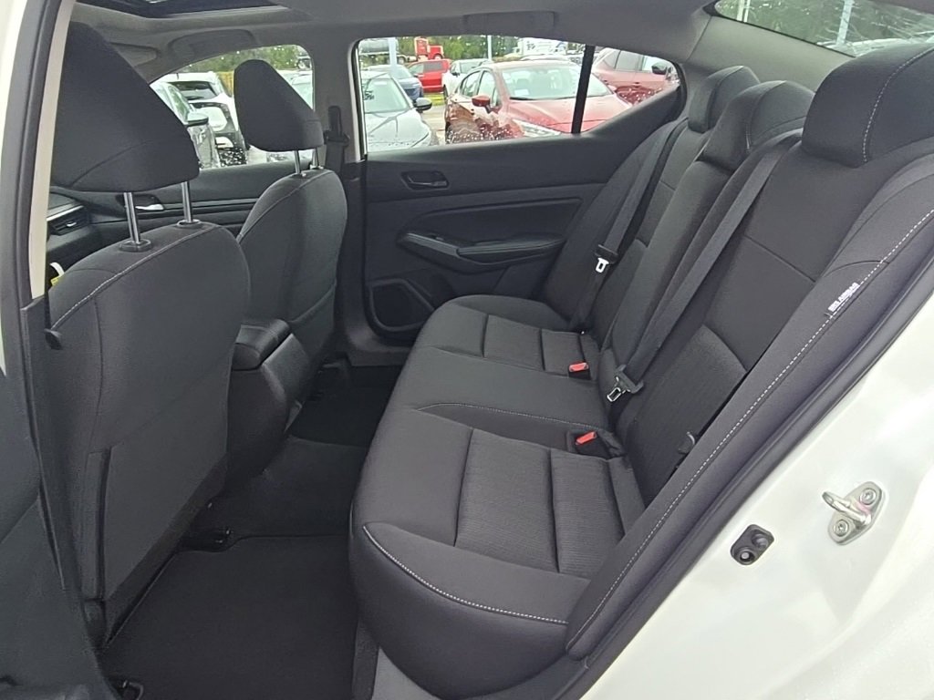 New 2025 Nissan Altima 2.5 SV image 29