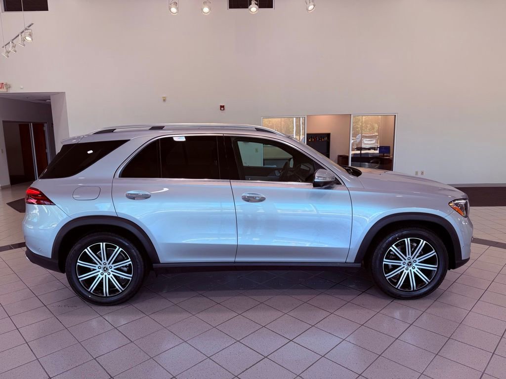Used 2024 Mercedes-Benz GLE 350 4MATIC image 17