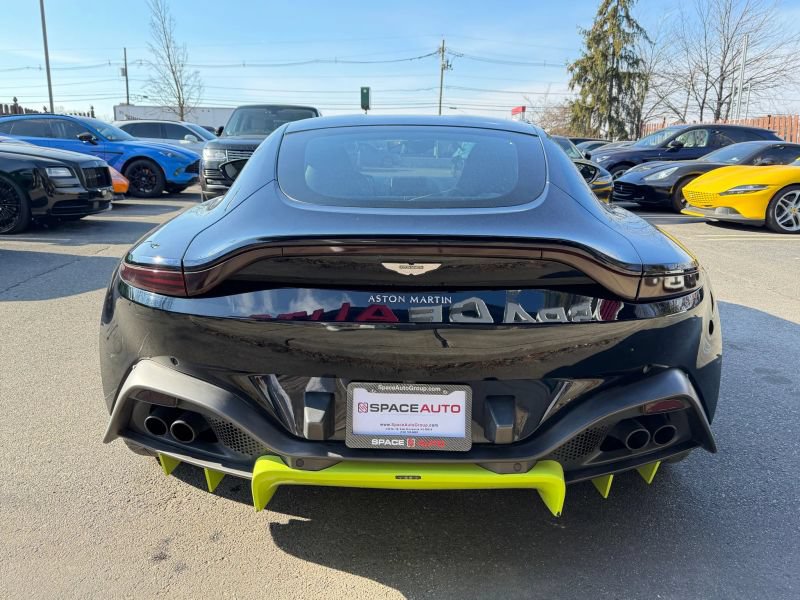 Used 2020 Aston Martin V8 Vantage Coupe RWD image 7