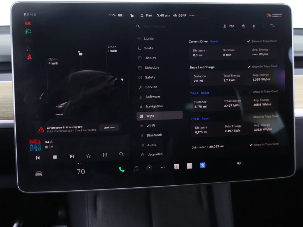 Used 2024 Tesla Model Y Performance image 54