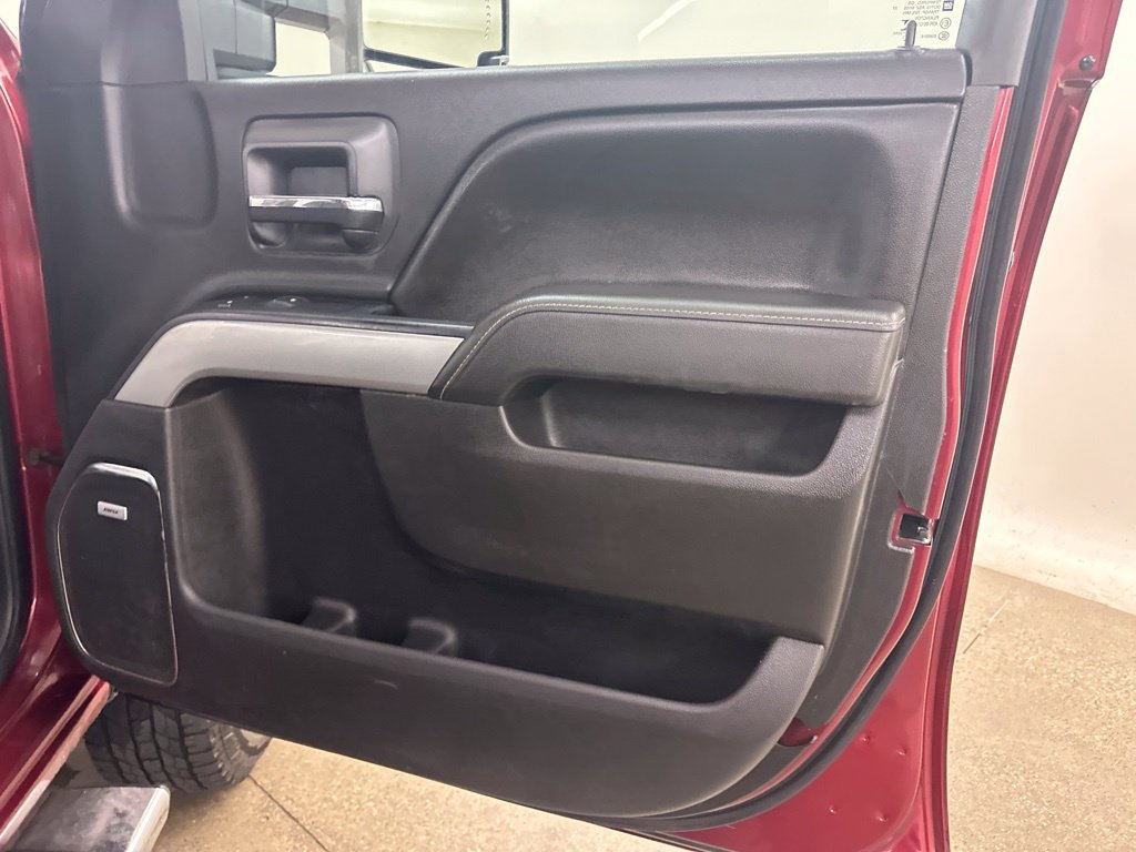 Used 2015 Chevrolet Silverado 2500 LTZ w/ Duramax Plus Package AWD/4WD image 21