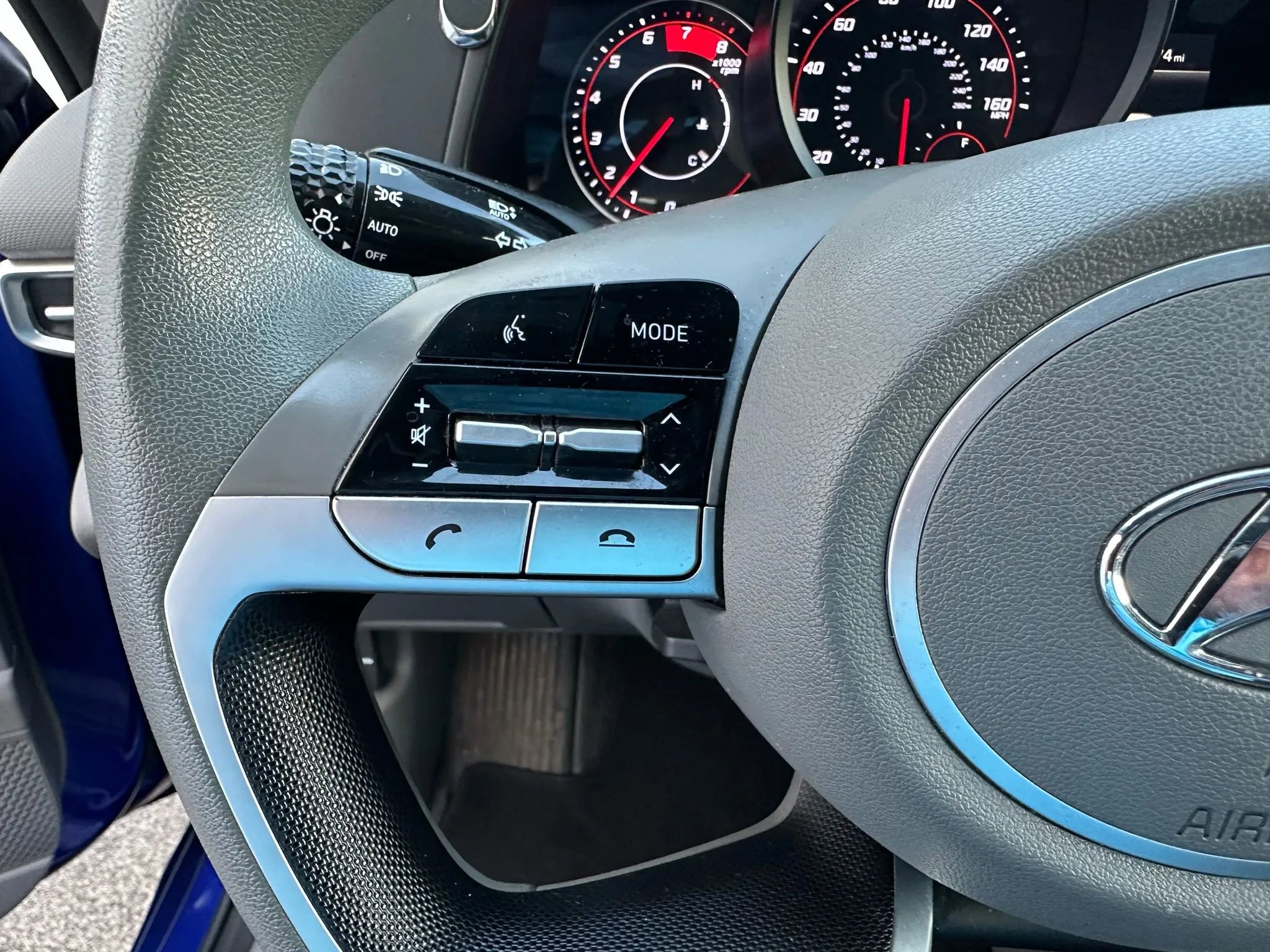 Used 2021 Hyundai Elantra SEL image 15