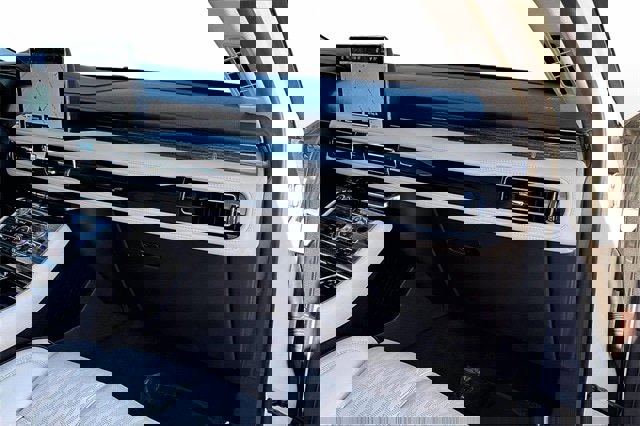 Used 2023 Lincoln Aviator Black Label Grand Touring w/ Class IV Trailer Tow Package image 30