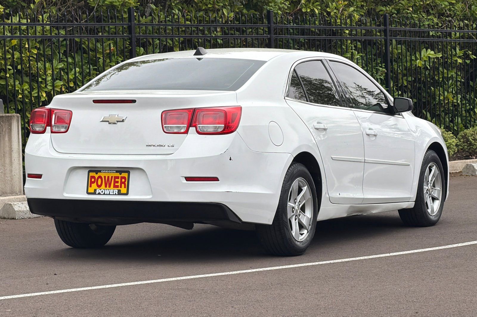 Used 2014 Chevrolet Malibu LS w/ Protection Package FWD image 4