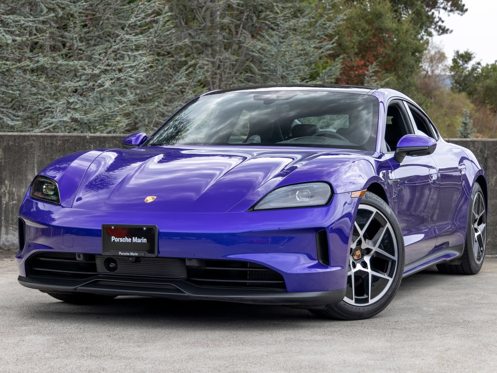 Certified 2025 Porsche Taycan AWD/4WD image 1
