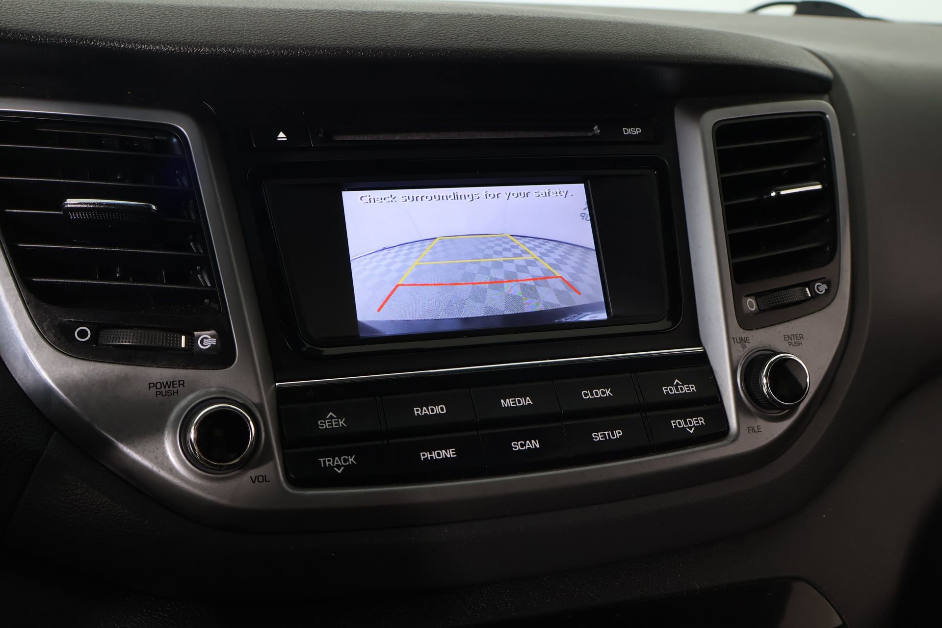 Used 2018 Hyundai Tucson SE image 6