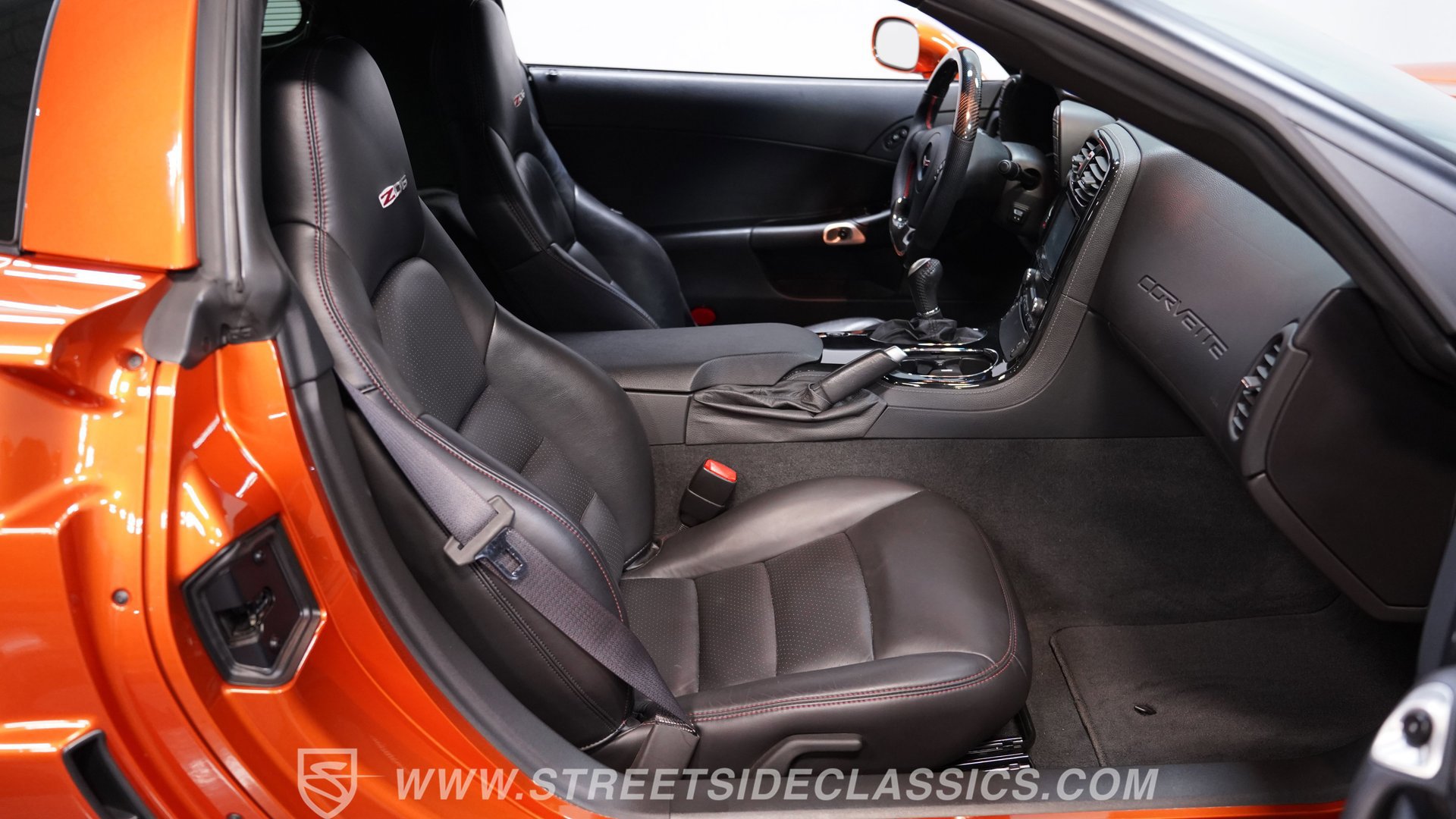 Used 2008 Chevrolet Corvette Z06 w/ Preferred Equipment Group RWD image 37