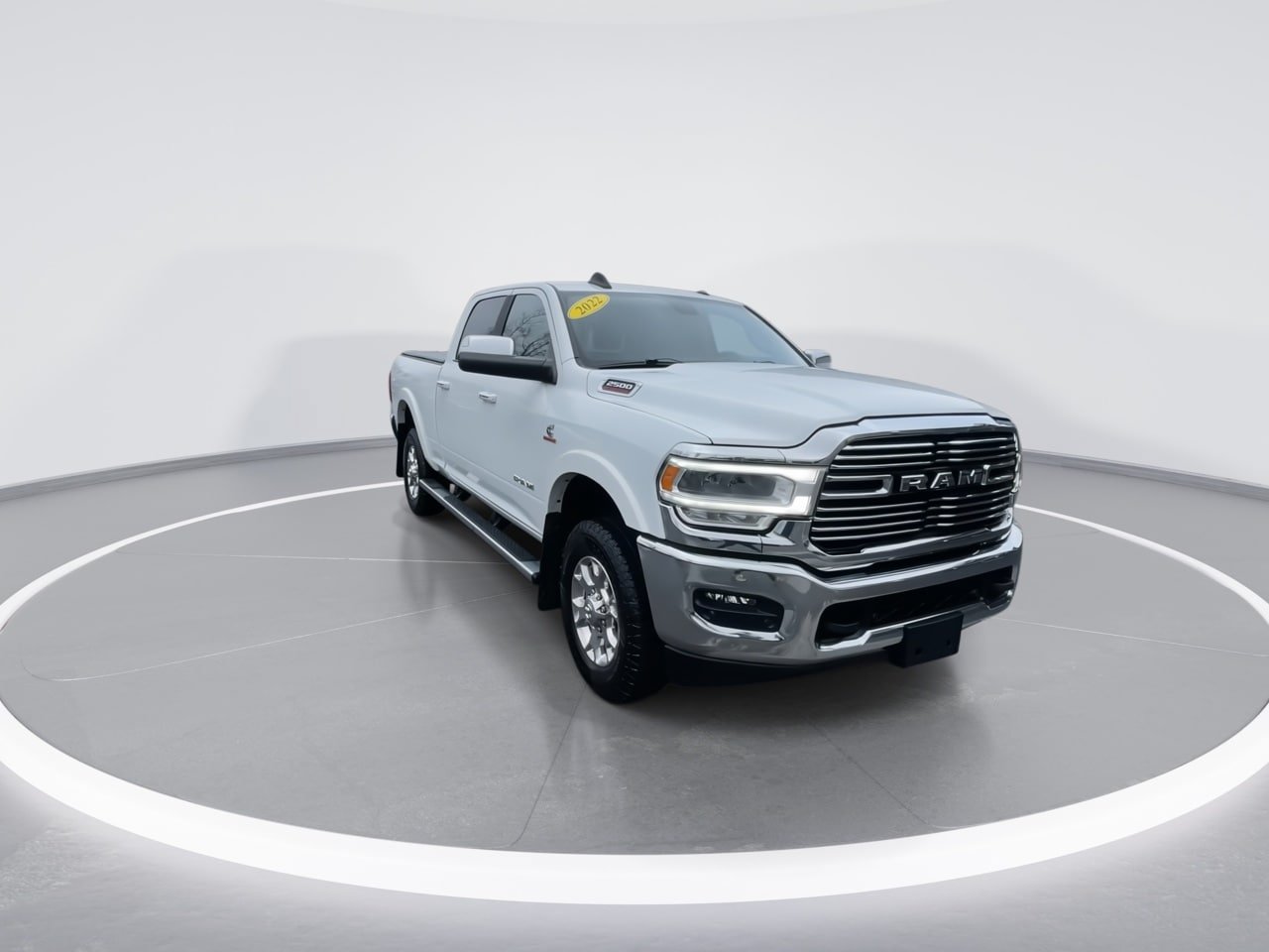 Used 2022 RAM 2500 Laramie AWD/4WD image 2