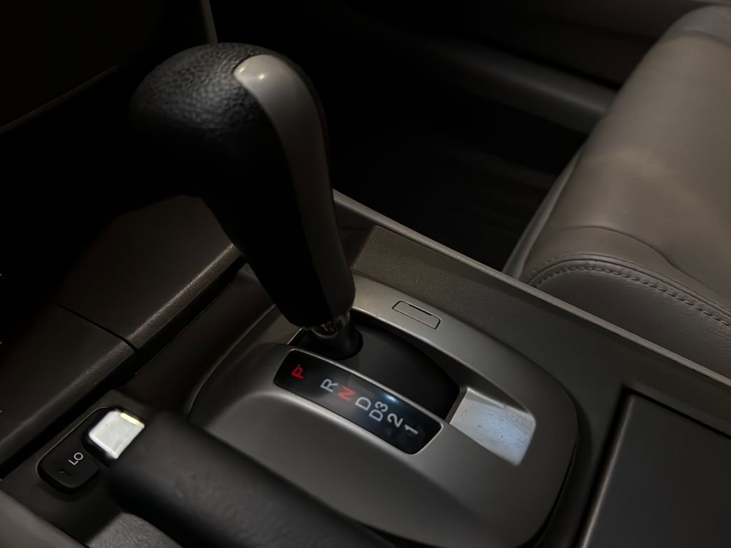 Used 2012 Honda Accord EX-L image 29