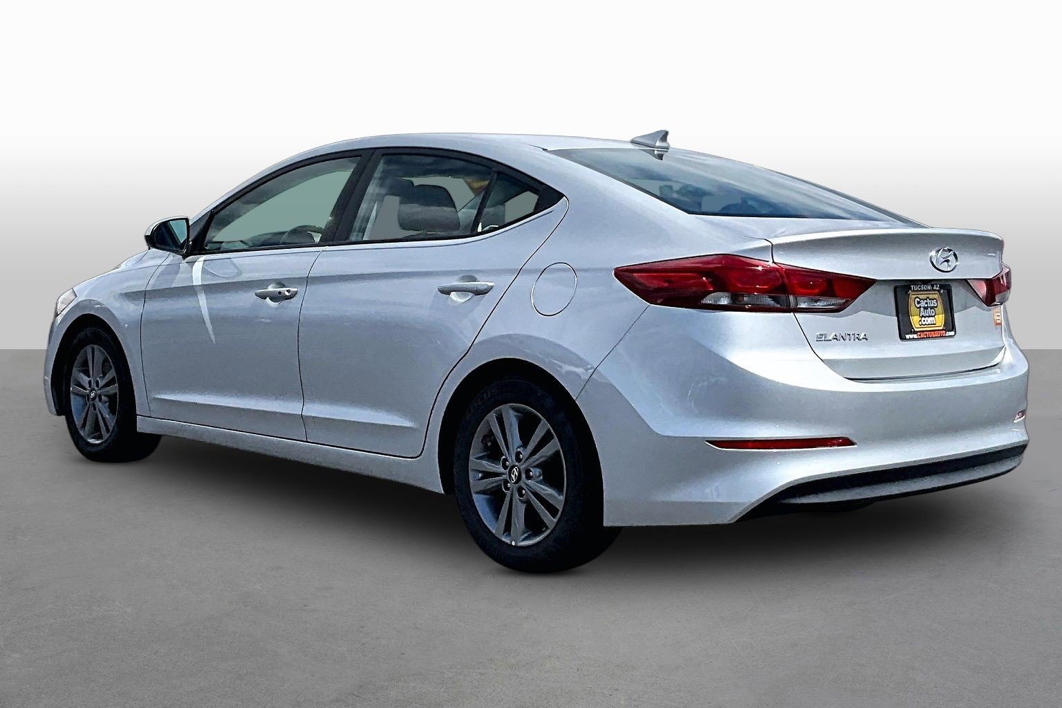 Used 2017 Hyundai Elantra Value Edition FWD image 11
