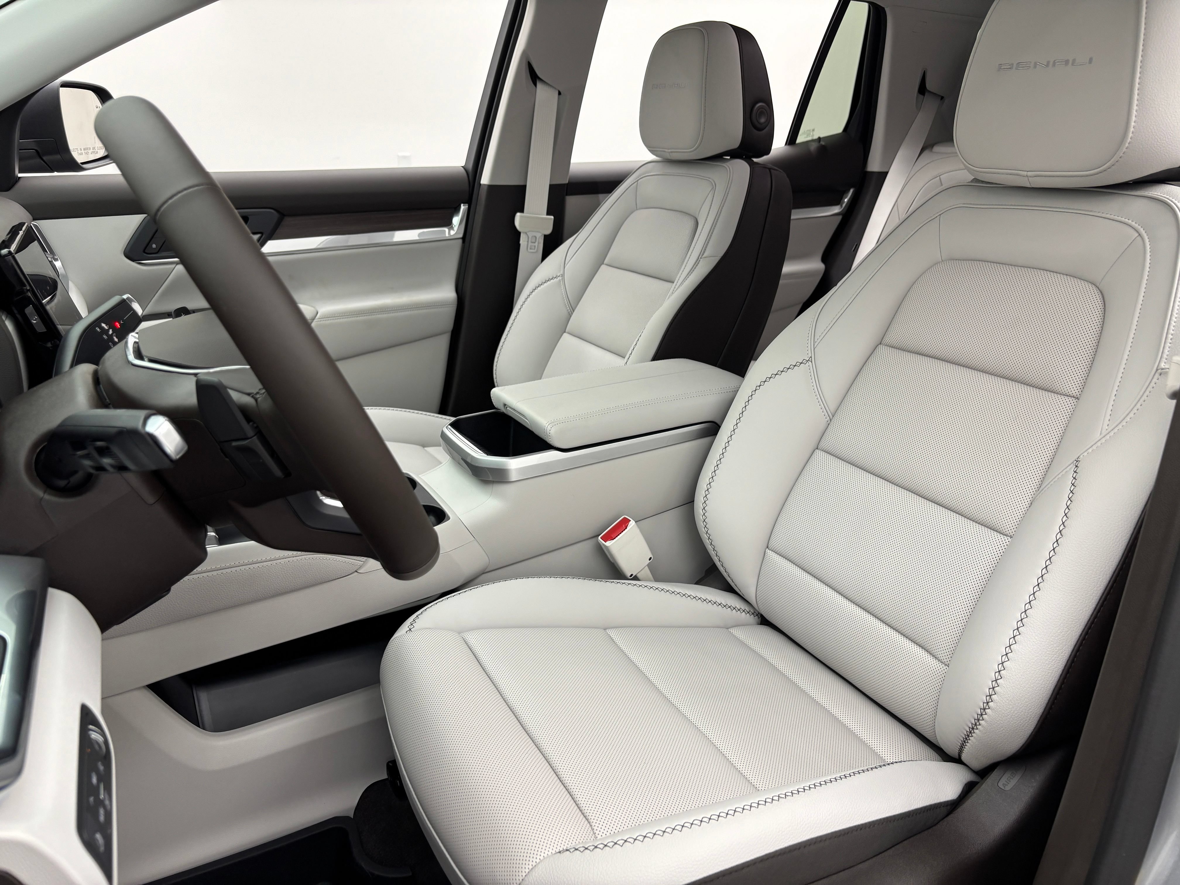 New 2027 GMC Terrain Denali w/ LPO, Floor Liner Package AWD/4WD image 19