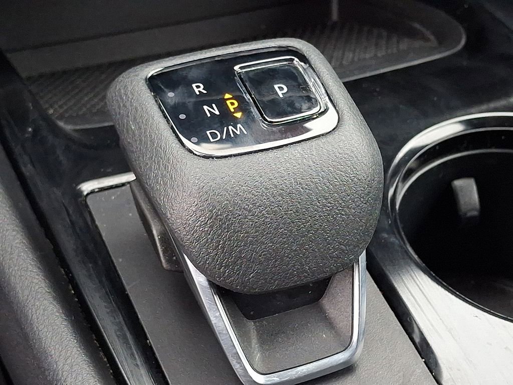 Certified 2023 Nissan Rogue SV image 16
