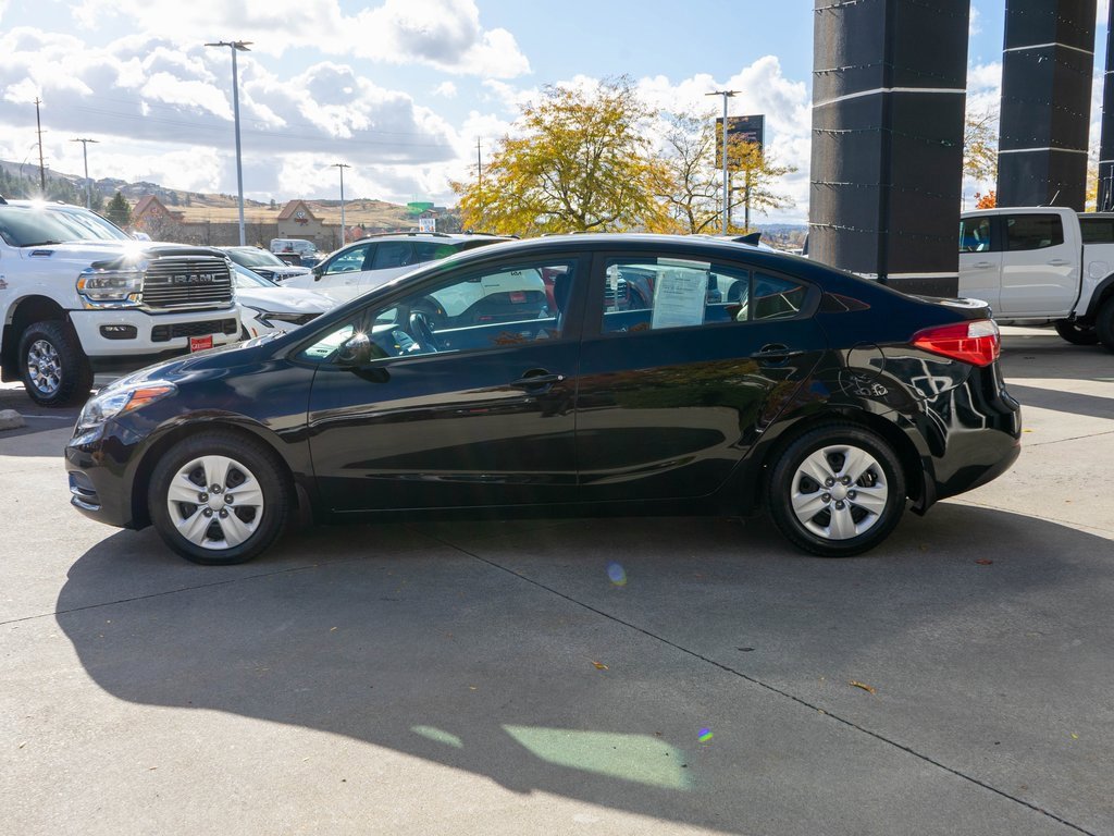 Used 2016 Kia Forte LX image 4