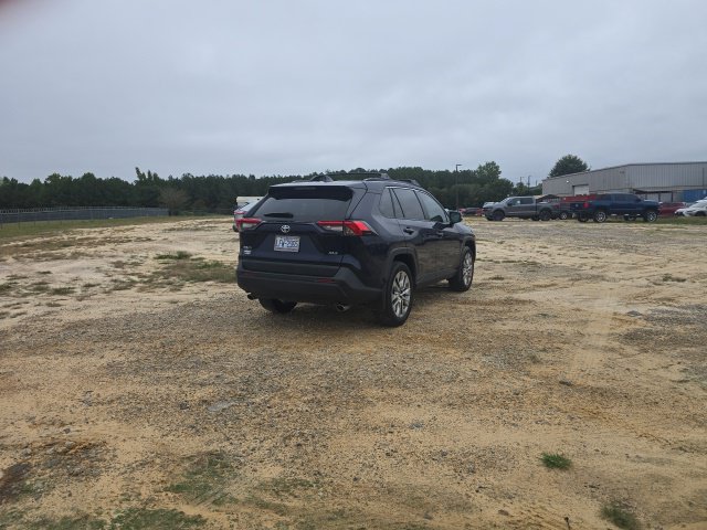 Used 2025 Toyota RAV4 XLE Premium FWD image 9