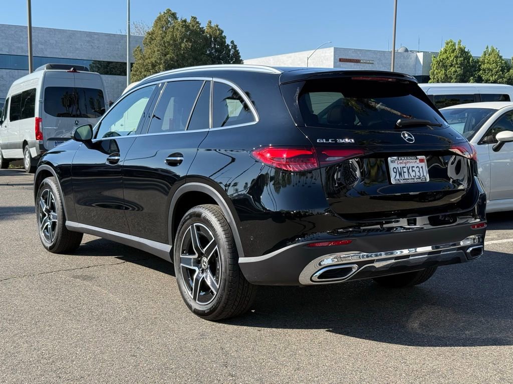 Certified 2026 Mercedes-Benz GLC 300 4MATIC image 7