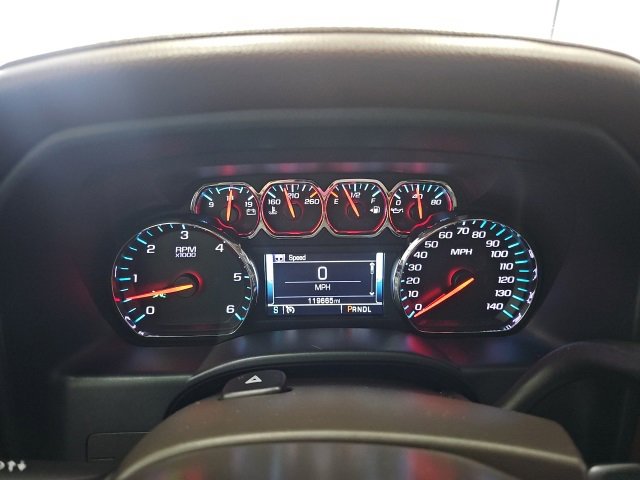 Used 2018 Chevrolet Silverado 1500 High Country image 24