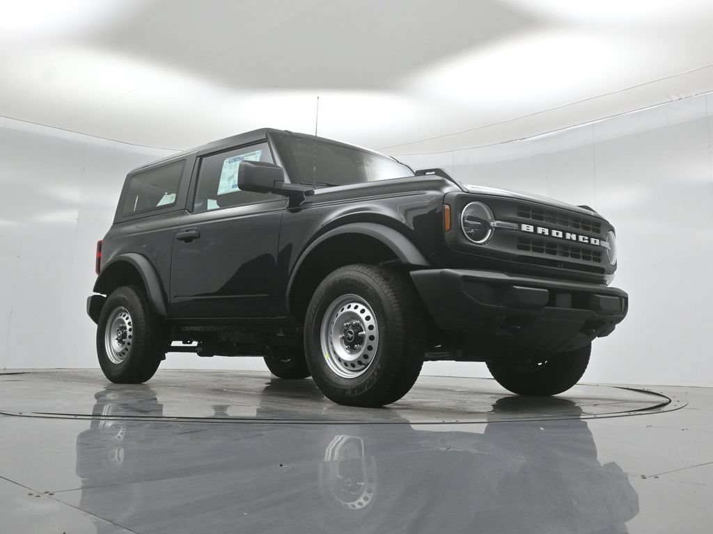 New 2026 Ford Bronco 2-Door AWD/4WD image 38
