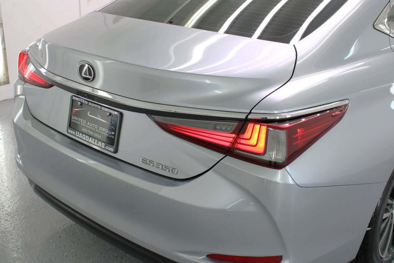 Used 2022 Lexus ES 350 w/ Premium Package image 18