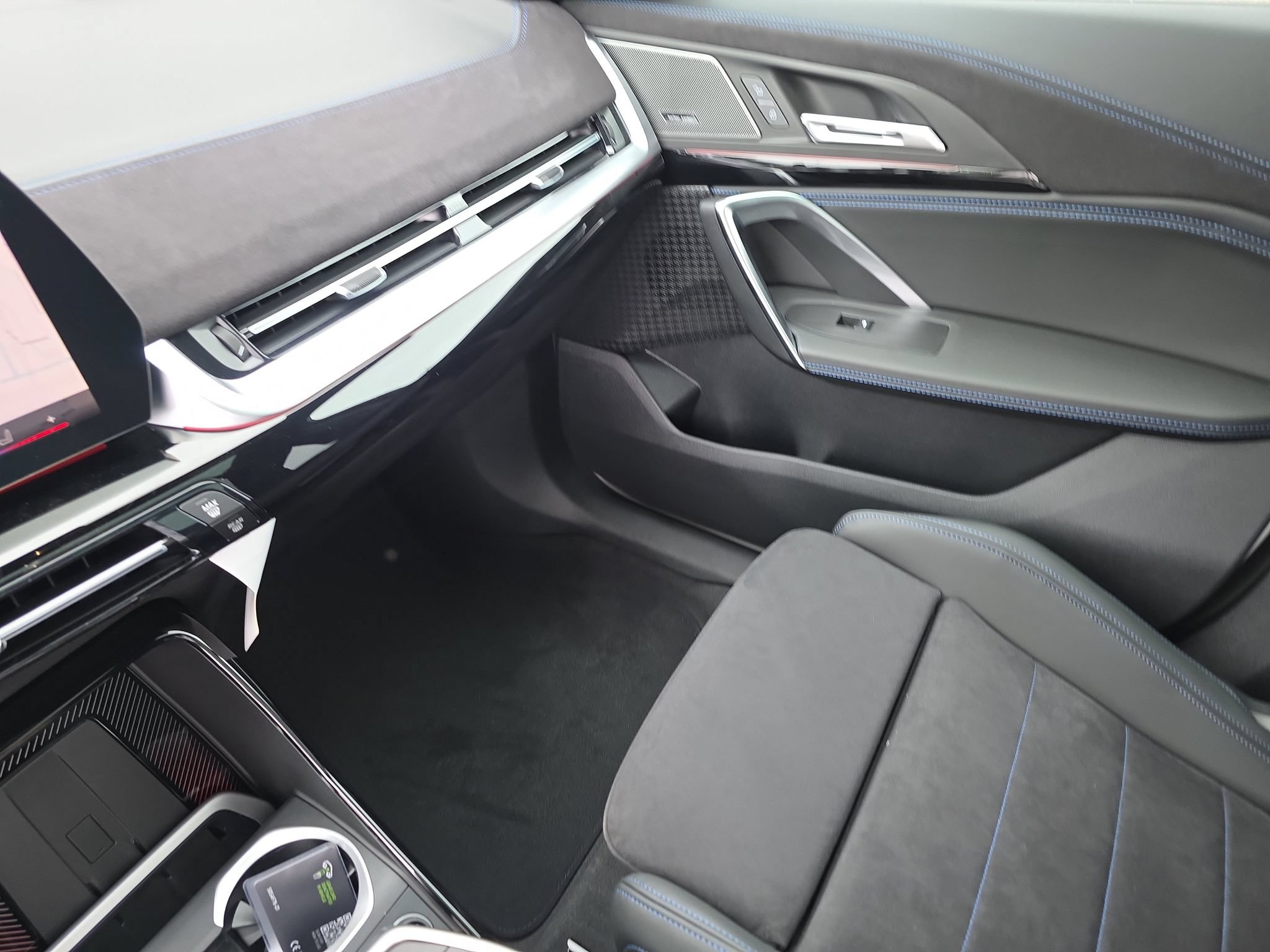 New 2027 BMW X1 xDrive28i AWD/4WD image 19