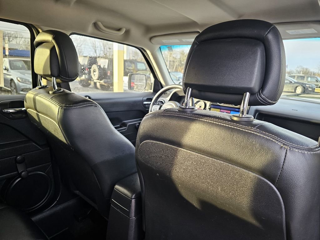 Used 2017 Jeep Patriot Sport image 38