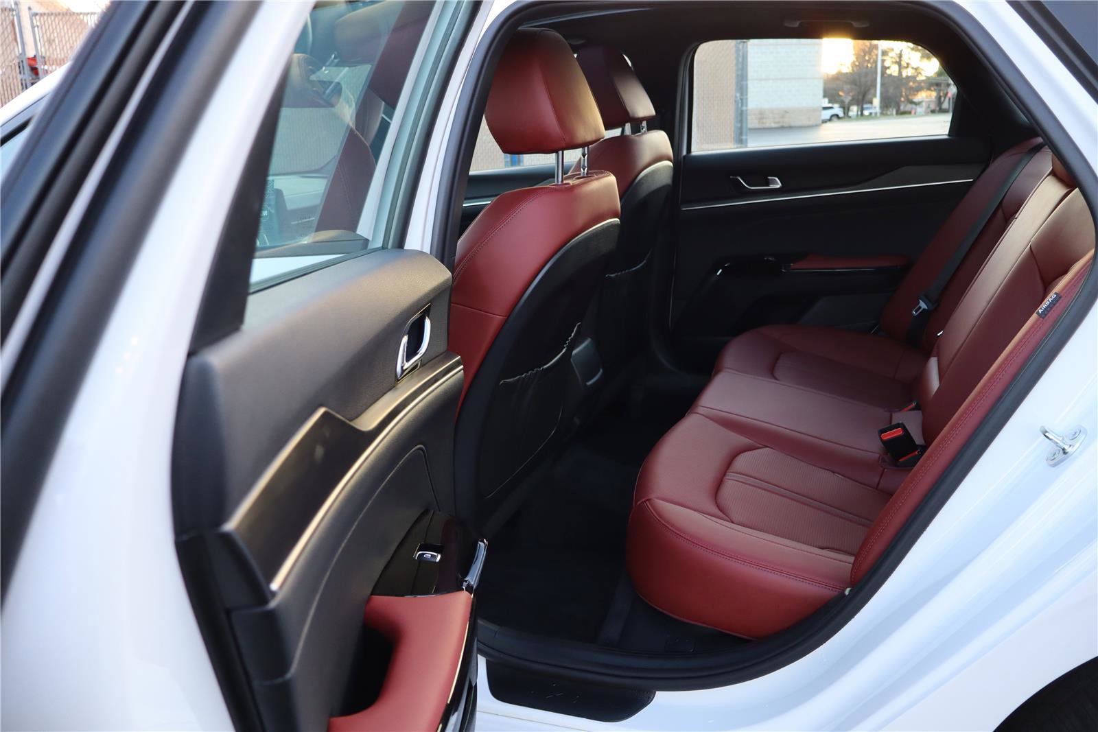 Used 2025 Kia K5 GT-Line w/ GT-Line Premium Package image 24