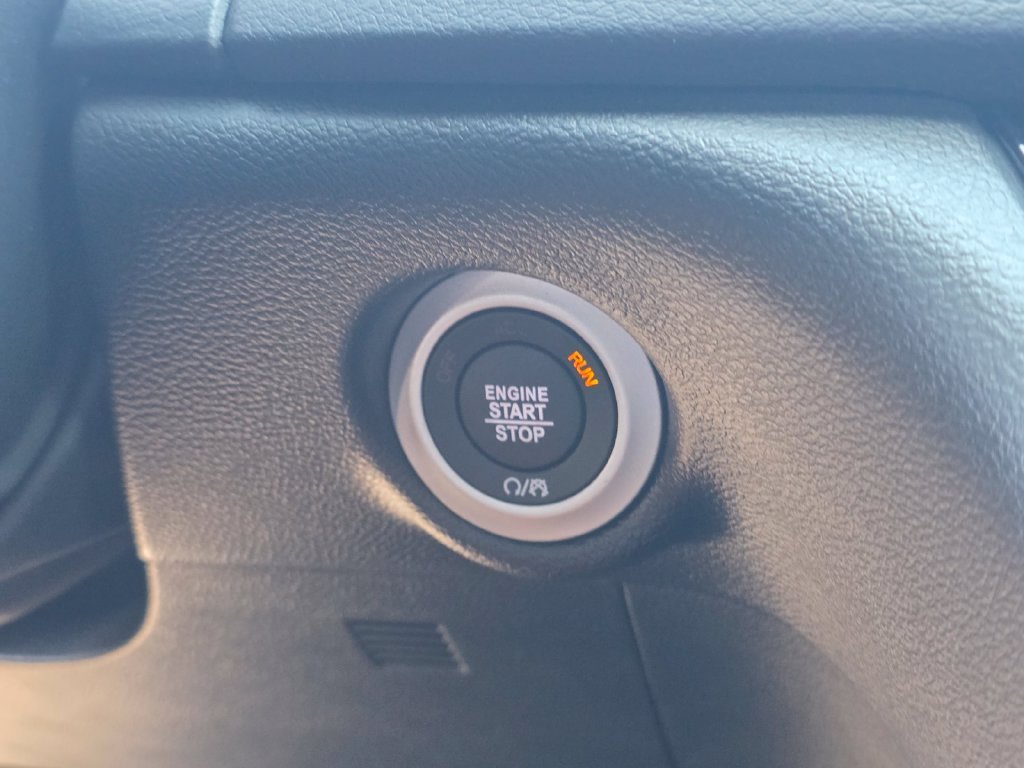 New 2026 Chrysler Voyager LX FWD image 19